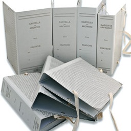 [73596] FALDONE con LEGACCI RIVETTATI 35X25cm dorso 20cm